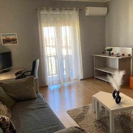 Bz - Comfortable In The Center Miskolc